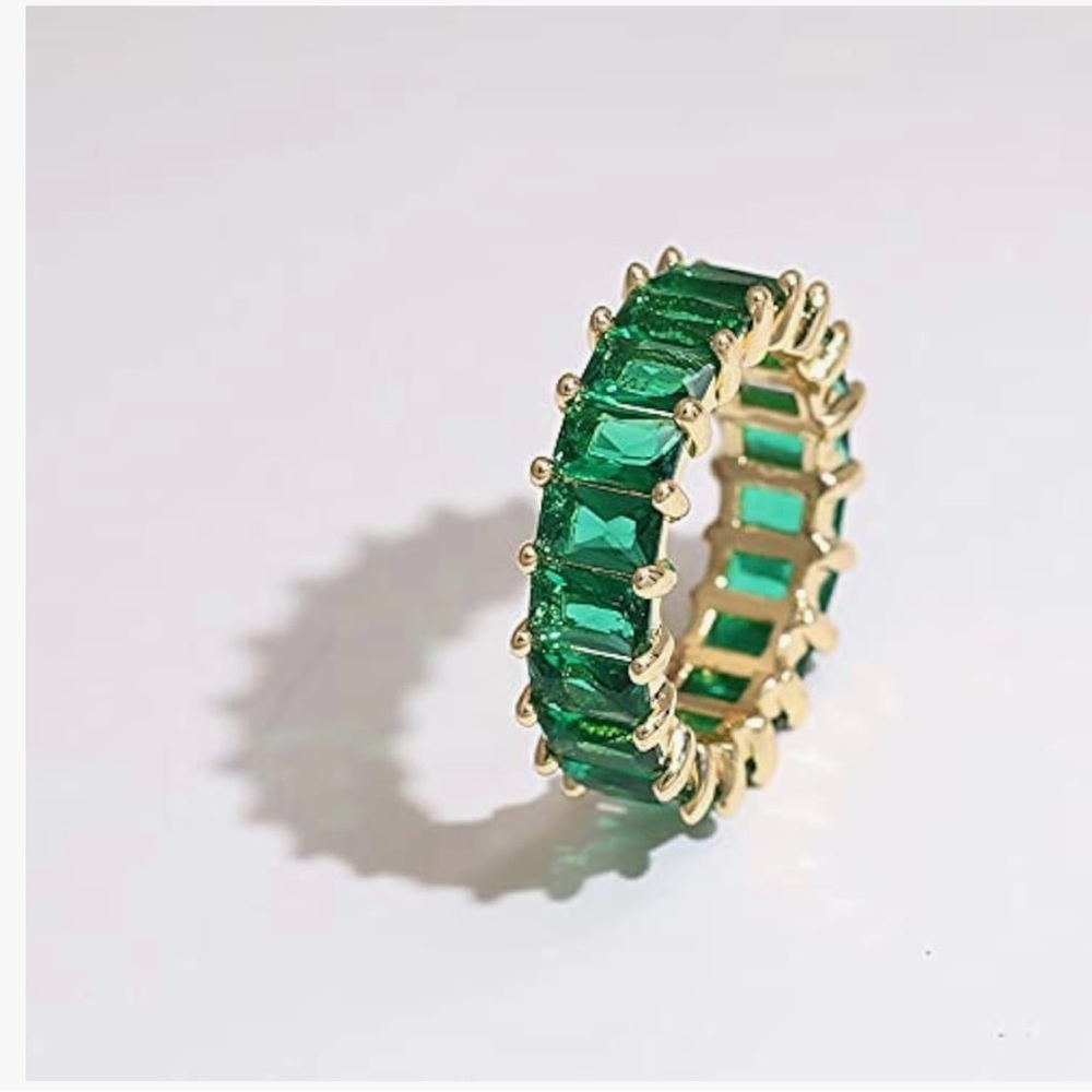 Eternity Emerald CZ 14 kt gold plated high quality materials size 6